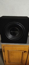 subwoofer attivo per auto