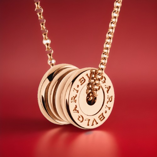 Collana con ciondolo singolo