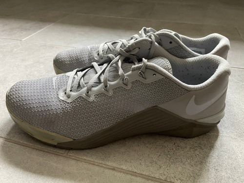 Nike metcon gunsmoke grigio - 5,