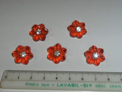 Bottoni fiore resina strass - 5,