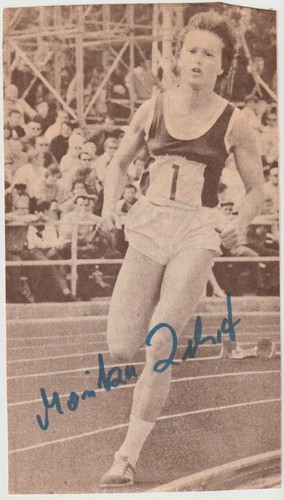 Monika zehrt 2 - x, oro