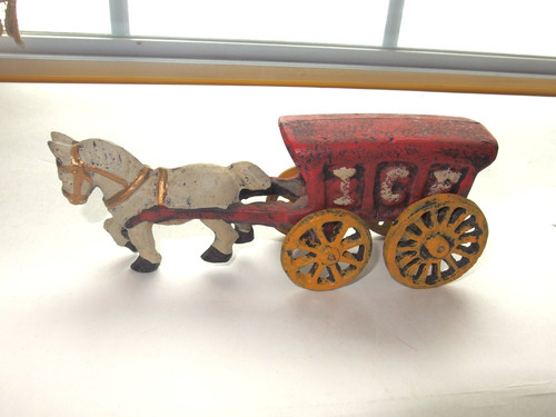 Antico carro ghiaccio - , trainato