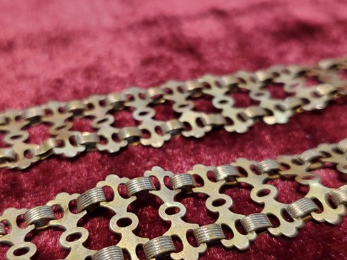 Collana catena tradizionale