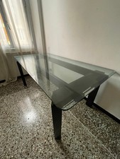 tavolo da pranzo in vetro con gambe in legno, ottime condizioni