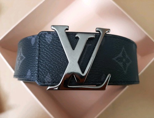 Louis vuitton iniziali - louis, lv