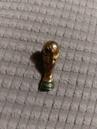 Spilla coppa del mondo - 2,