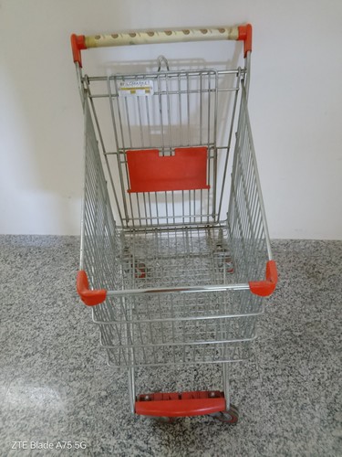Carrello spesa supermercato - , in