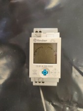 Interruttore orario digitale