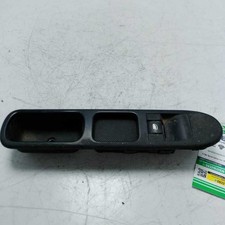 Pulsante interruttore alzavetro ant DX Peugeot 207 1.4 HDI 50 KW 5P 2006 9654360