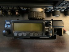 Ricetrasmettitore VHF/UHF Icom