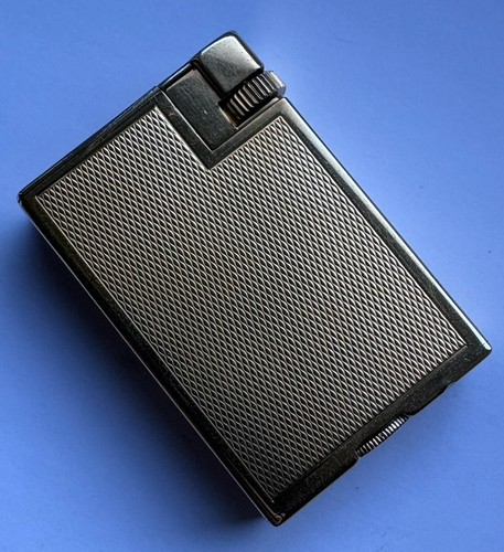 Fully overhauled dunhill - overhauled, gold