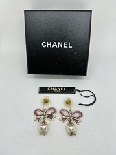 Orecchini a cerchio pendenti