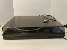 Kenwood Giradischi Automatico Completo KD 491F. Si accende. Ritrovamento di proprietà. Non testato.