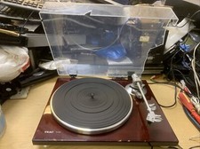 Giradischi TEAC TN-300