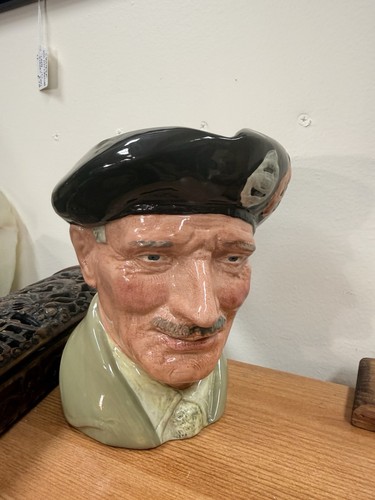 Una brocca royal doulton toby - brocca,