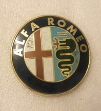 FREGIO STEMMA ANTERIORE ALFA ROMEO GIULIETTA 