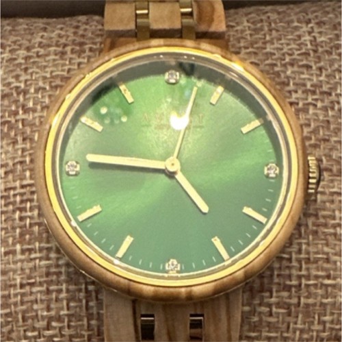 Avant new york - new, wood
