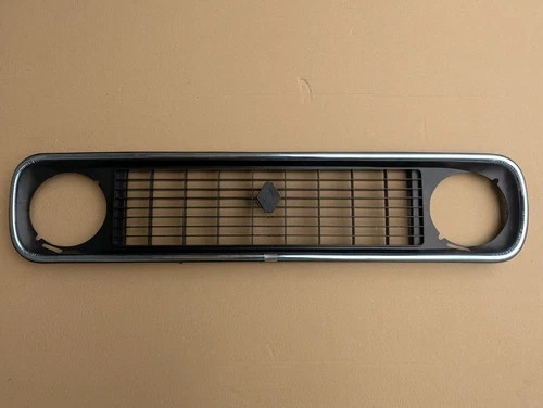 Mascherina griglia radiatore