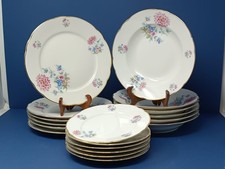 Servizio piatti vintage