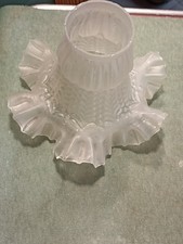 Antico Paralume Per Lampadario in Vetro Satinato  Diametro Cm.16 Come Foto 