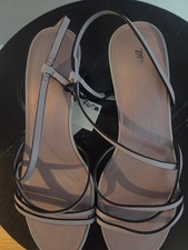 ZARA LEATHER STRAP SANDALS