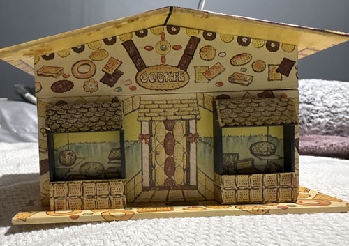 Ballerina vintage cookie house - vintage,