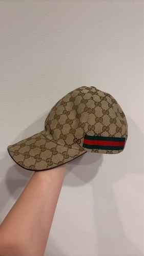 Cappello berretto modello