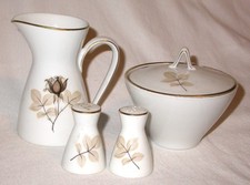 Rosa classica porcellana