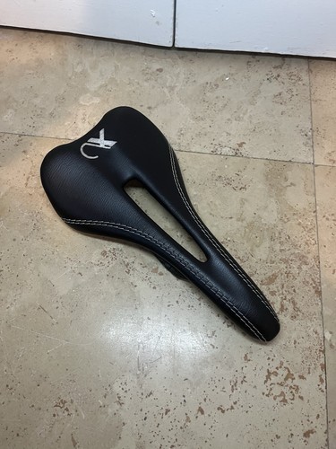 Sella leggera per bici da - ax,