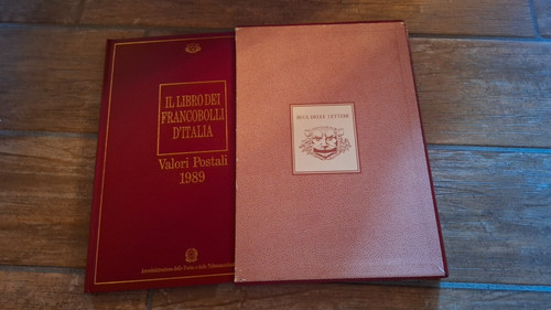 Libro dei francobolli - il,