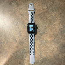 Apple Watch 44mm Series 6
