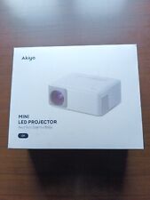 Mini proiettore con treppiede proiettore Full HD 1080P supportato AKIYO O1 vi...