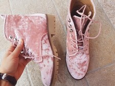 scarponcini in velluto rosa Qupid 37 tronchetto lacci cuoio Timb