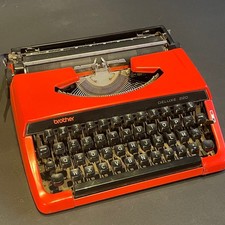 MACCHINA DA SCRIVERE BROTHER