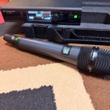 Sennheiser wireless EWD1 con