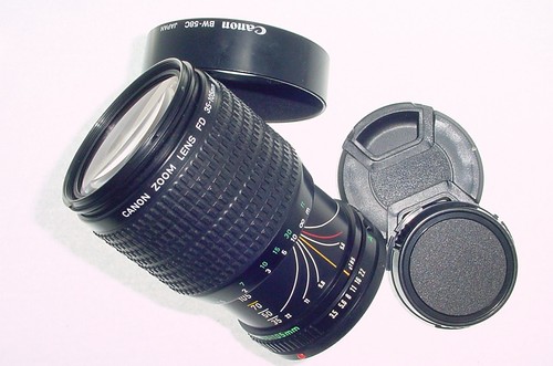 Canon 105mm 4 - 35-105mm, f/3.5-4.5