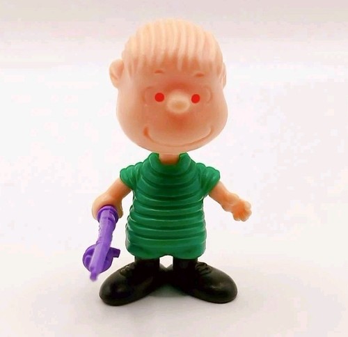 Peanuts linus figure ferrero - peanuts,