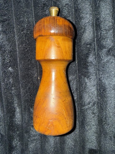 Mulino per pepe legno di - mulino,