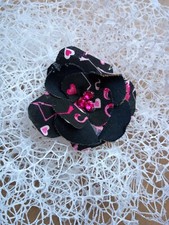 Spilla con Fiore In Tessuto