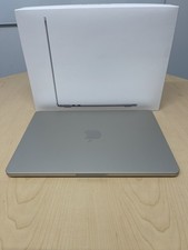 Apple MacBook Air 13" M3 Chip