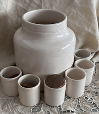 Vecchio set 7 barattoli