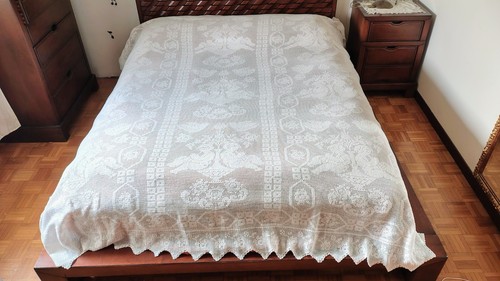 Copriletto matrimoniale - , in