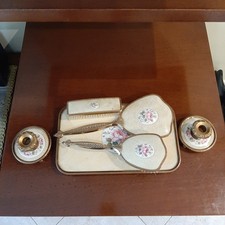 Set bellezza stile liberty