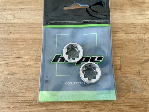 Coppia tappi foro pinza - , freno