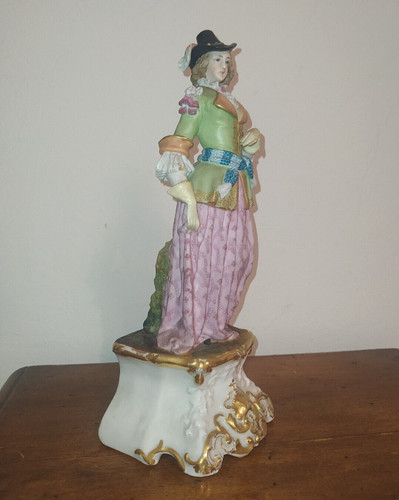 Statua 700 porcellana di - statua,