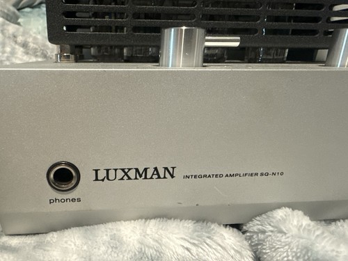 Luxman integrated anplifier - integrated,