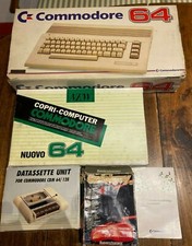 Computer Commodore 64 Confezione originale giochi registratore joistick