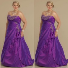 Abiti da sposa viola vintage