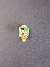 pins spilla calcio Venezia