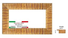 Cornice in legno rigato in oro